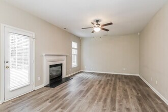 6136 Planters Wood Ln in Charlotte, NC - Building Photo - Building Photo