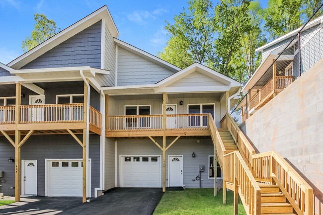 408 Little Sycamore Ln