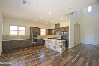 3030 Bonfire Ln in Reno, NV - Building Photo - Building Photo