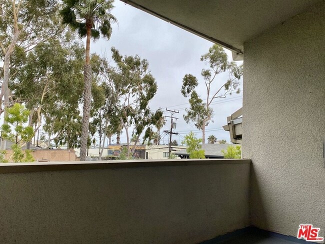 1138 11th St in Santa Monica, CA - Building Photo - Building Photo