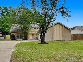 13406 Meisterwood Dr in Houston, TX - Building Photo