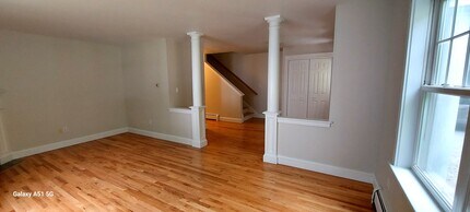 36 Yale St in Portland, ME - Building Photo - Building Photo
