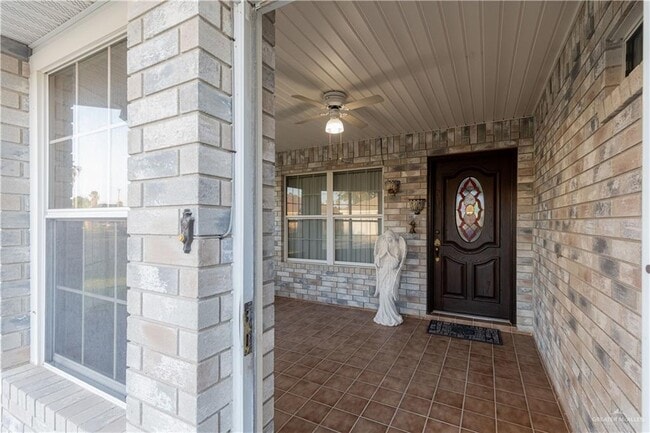 2213 Lake View Dr in Mission, TX - Building Photo - Building Photo