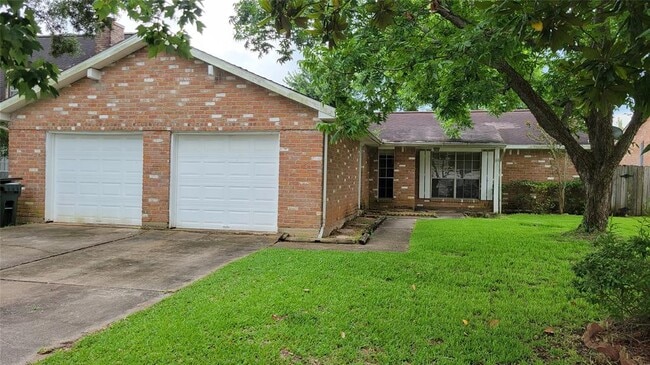 property at 3046 Mosby Dr