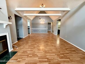 4442 Southbridge Ct in Louisville, KY - Building Photo - Building Photo