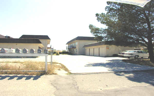 Orick Apartments in Victorville, CA - Building Photo