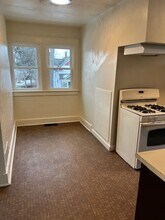 1468 Hoyt St in Muskegon, MI - Building Photo - Building Photo