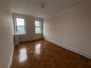 1114 Neill Ave in Bronx, NY - Building Photo - Building Photo