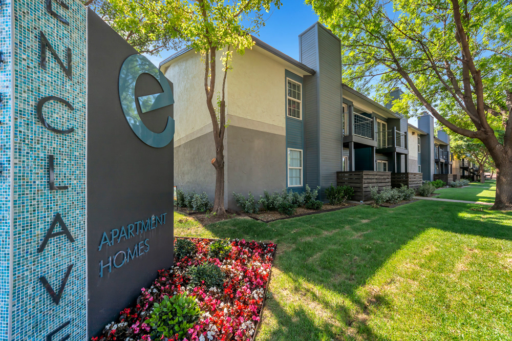 The Enclave in Lubbock, TX - Foto de edificio