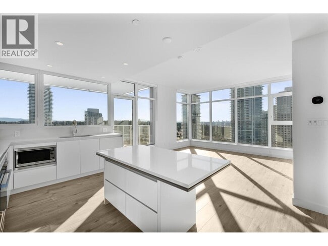 property at 720 Farrow St