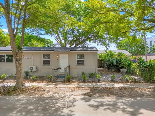 property at 1956 Madison St