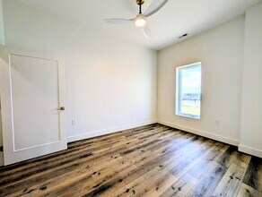 5900 Fort Ave in Lynchburg, VA - Foto de edificio - Building Photo