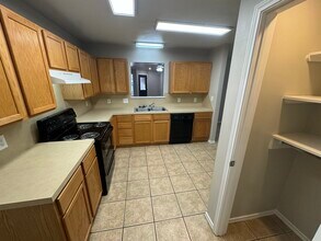 534 N Brentwood Ave in Lubbock, TX - Building Photo - Building Photo