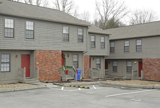 Bel-Air in Alcoa, TN - Building Photo - Building Photo