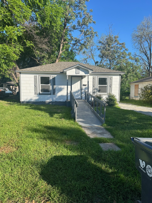 property at 3821 Homan Ave