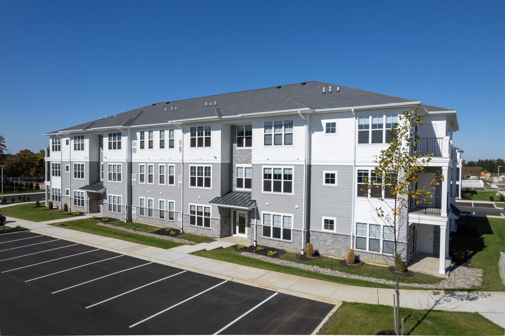 Chester Woods Apartments Delran, NJ Apartments