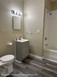 403 Walker St photo'