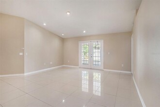 12712 Longcrest Dr in Riverview, FL - Building Photo - Building Photo