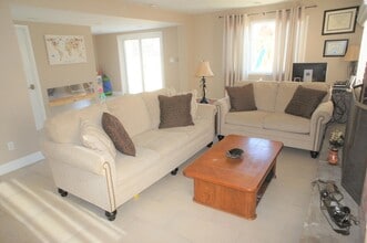 43 Toddy Ave in Staten Island, NY - Building Photo - Building Photo