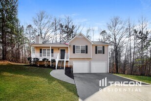 796 Courthouse Park Dr in Temple, GA - Building Photo