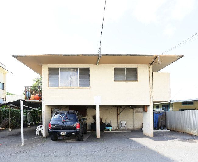 2137 Kaumualii St in Honolulu, HI - Building Photo - Building Photo