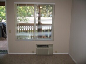 6362 Rancho Mission Rd, Unit 714 in San Diego, CA - Building Photo - Building Photo