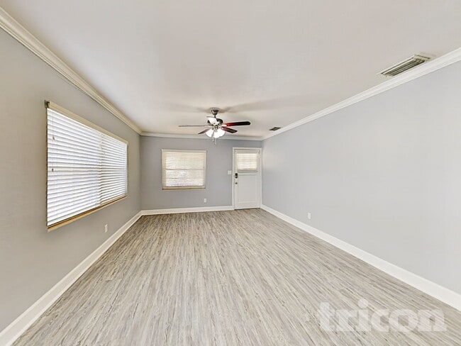 225 W King St in Orlando, FL - Building Photo - Building Photo