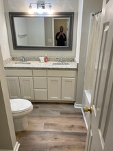 2345-23E2 Vineyard Dr in Winterville, NC - Building Photo - Building Photo