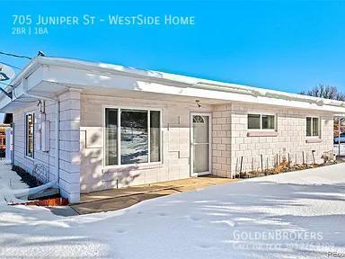 property at 705 Juniper St