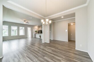 4920 Arbor Crest Ln in League City, TX - Foto de edificio - Building Photo