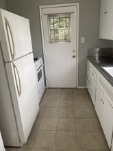 4424 Clinton St, Unit UNIT2 in Los Angeles, CA - Building Photo - Building Photo