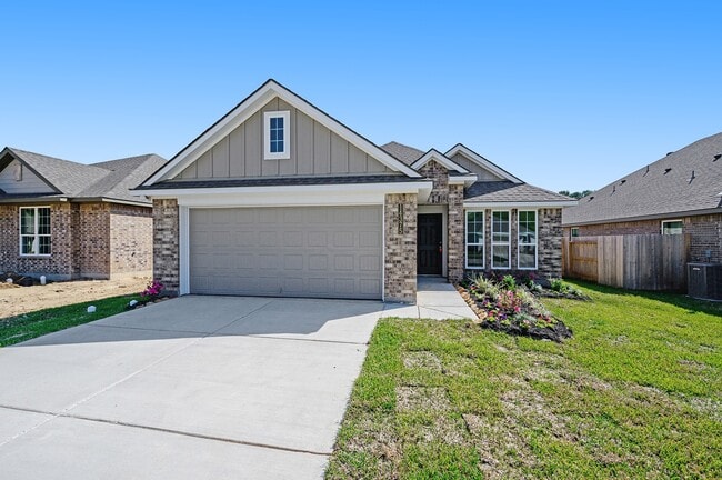 property at 14375 N Summerchase Cir