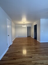 1145 Fenmore Dr, Unit 1 in Cincinnati, OH - Foto de edificio - Building Photo