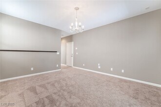 9348 Vista Waters Ln in Las Vegas, NV - Building Photo - Building Photo