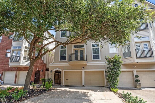 property at 4013 Blossom St