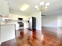 6828 Ayrshire Glen Pl, Unit The Chandler - 1801000 in Charlotte, NC - Building Photo - Building Photo