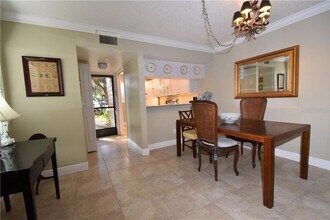 1716 Glenhouse Dr, Unit GL324 in Sarasota, FL - Building Photo - Building Photo