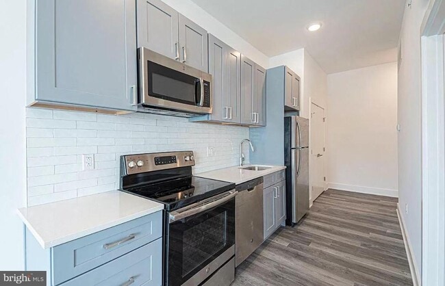 1524 South St in Philadelphia, PA - Building Photo - Building Photo