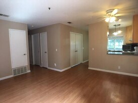 1973 Bonifacio St in Concord, CA - Building Photo