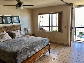 1684 Ala Moana Blvd, Unit Ala Wai Terrace in Honolulu, HI - Building Photo