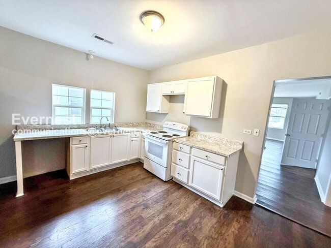 318 Oregon St in Birmingham, AL - Building Photo - Building Photo