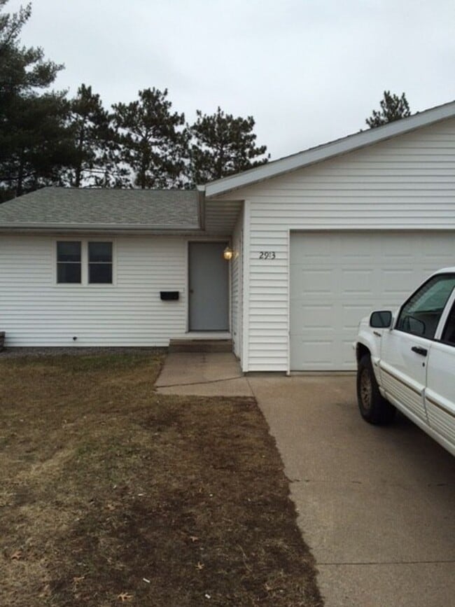 property at 2913 1st St S