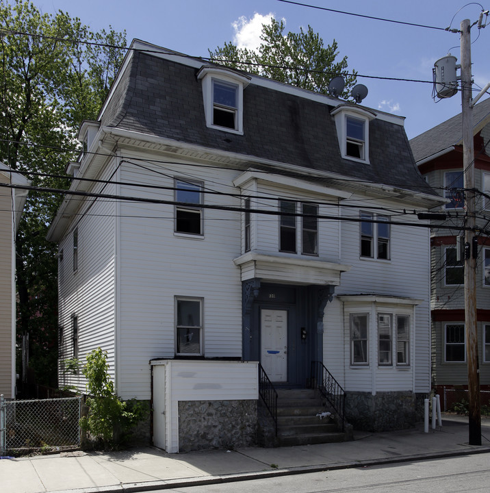 130 Chester Ave in Providence, RI - Building Photo