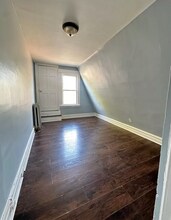 903 Hunterdon St, Unit 1 in Newark, NJ - Building Photo - Building Photo