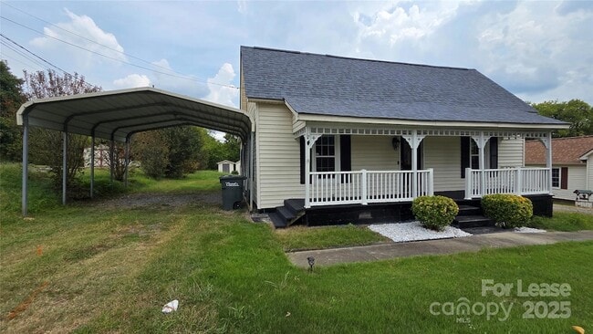 3481 Roberta Rd in Concord, NC - Building Photo - Building Photo