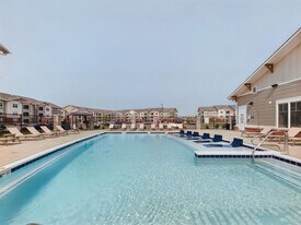 Greenview in Whitestown, IN - Building Photo