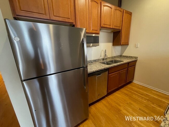 property at 1645 W Ogden Ave