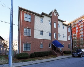 Hedrick Place in Nashville, TN - Foto de edificio - Building Photo