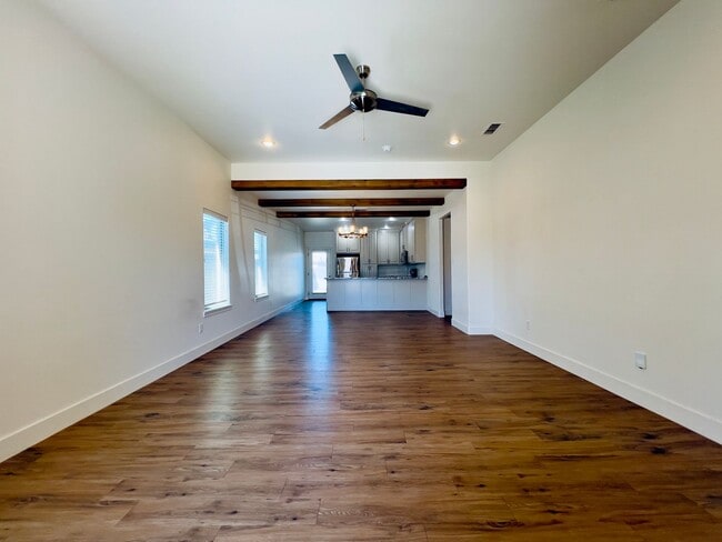 10404 Genoa Ave in Lubbock, TX - Building Photo - Building Photo