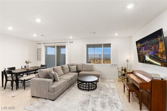 1592 Pacific Baza St in Las Vegas, NV - Building Photo - Building Photo